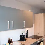 Apartment - One / Netflix Balkon Wifi