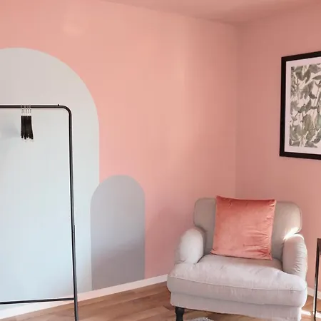 - One / Netflix Balkon Wifi Chemnitz